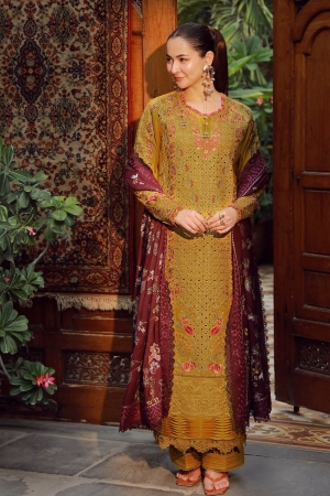 Maryam Hussain Luxury Winter Shawl Embroidered Suits Unstitched 3 Piece MH25-Soz-02